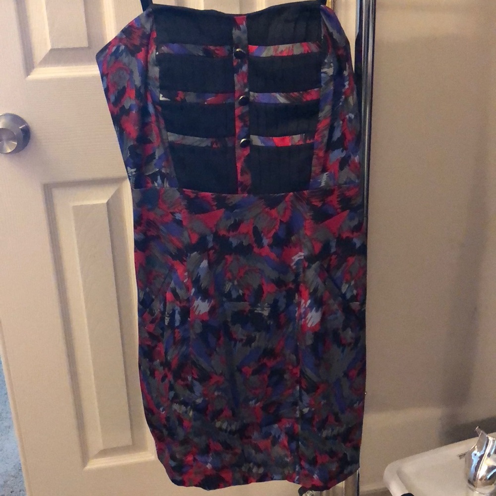 Strapless dress with pockets